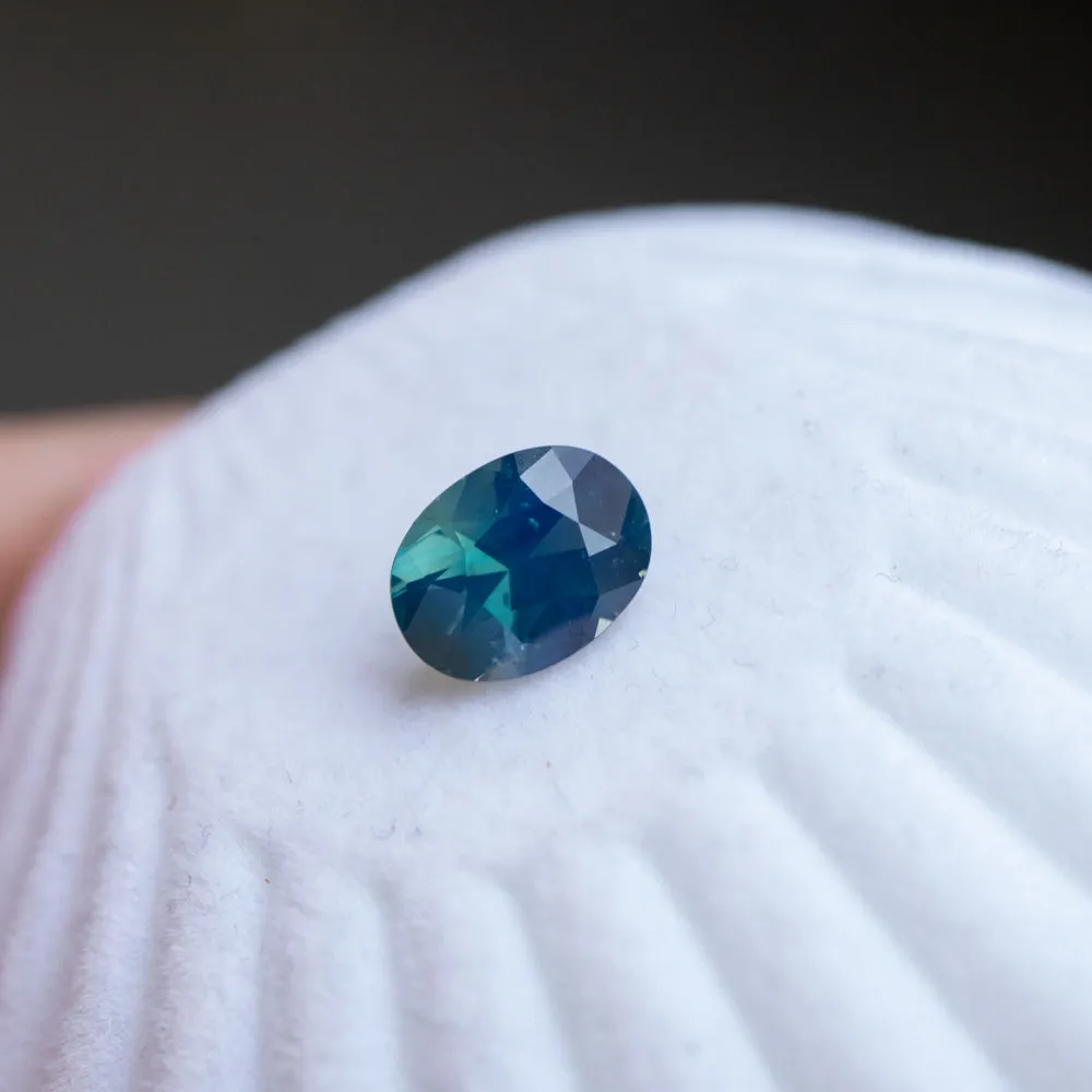 2.54CT OVAL MADAGASCAR SAPPHIRE, OCEAN BLUE SILKY TEAL, 9X7MM