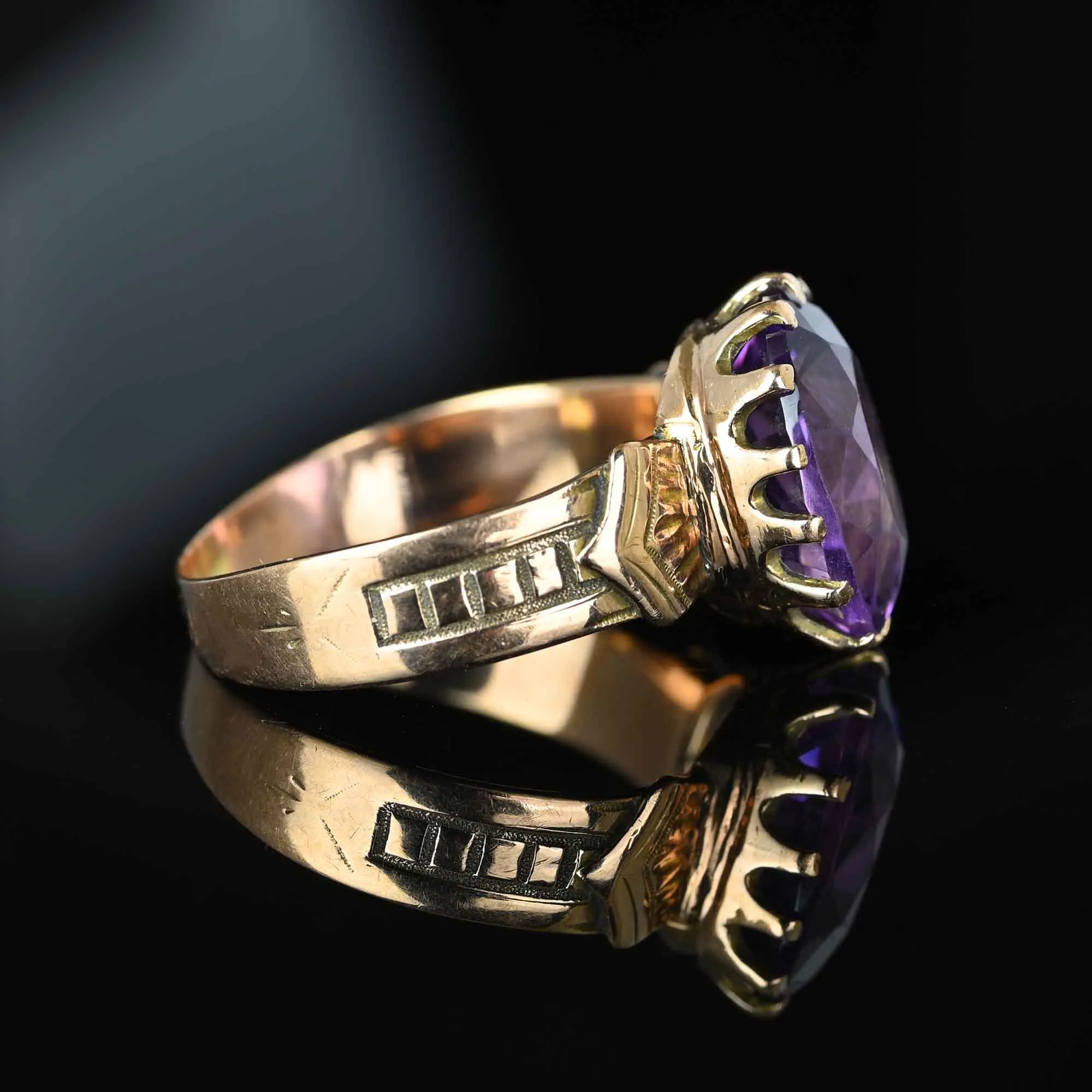 Antique Edwardian 14K Gold Amethyst Ring