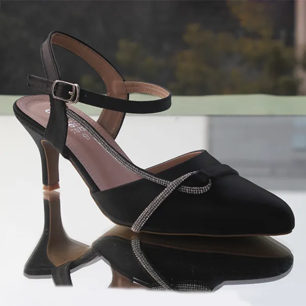 Black Heel Sandal for women