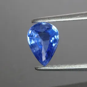 Blue Sapphire | natural, pear cut 7x5 mm, VS, 0.75 ct