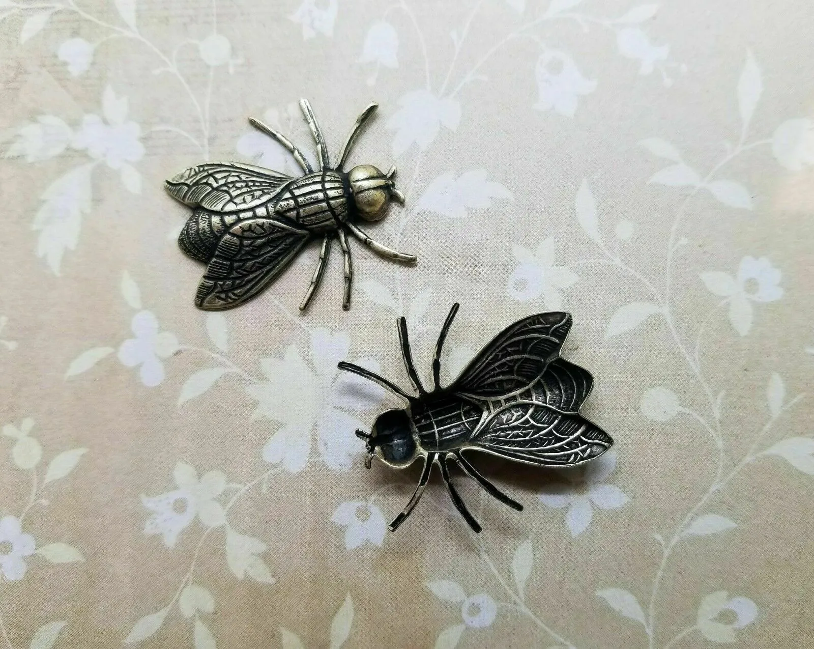 Brass Fly Insect Stampings x 2 - 3819RAT.