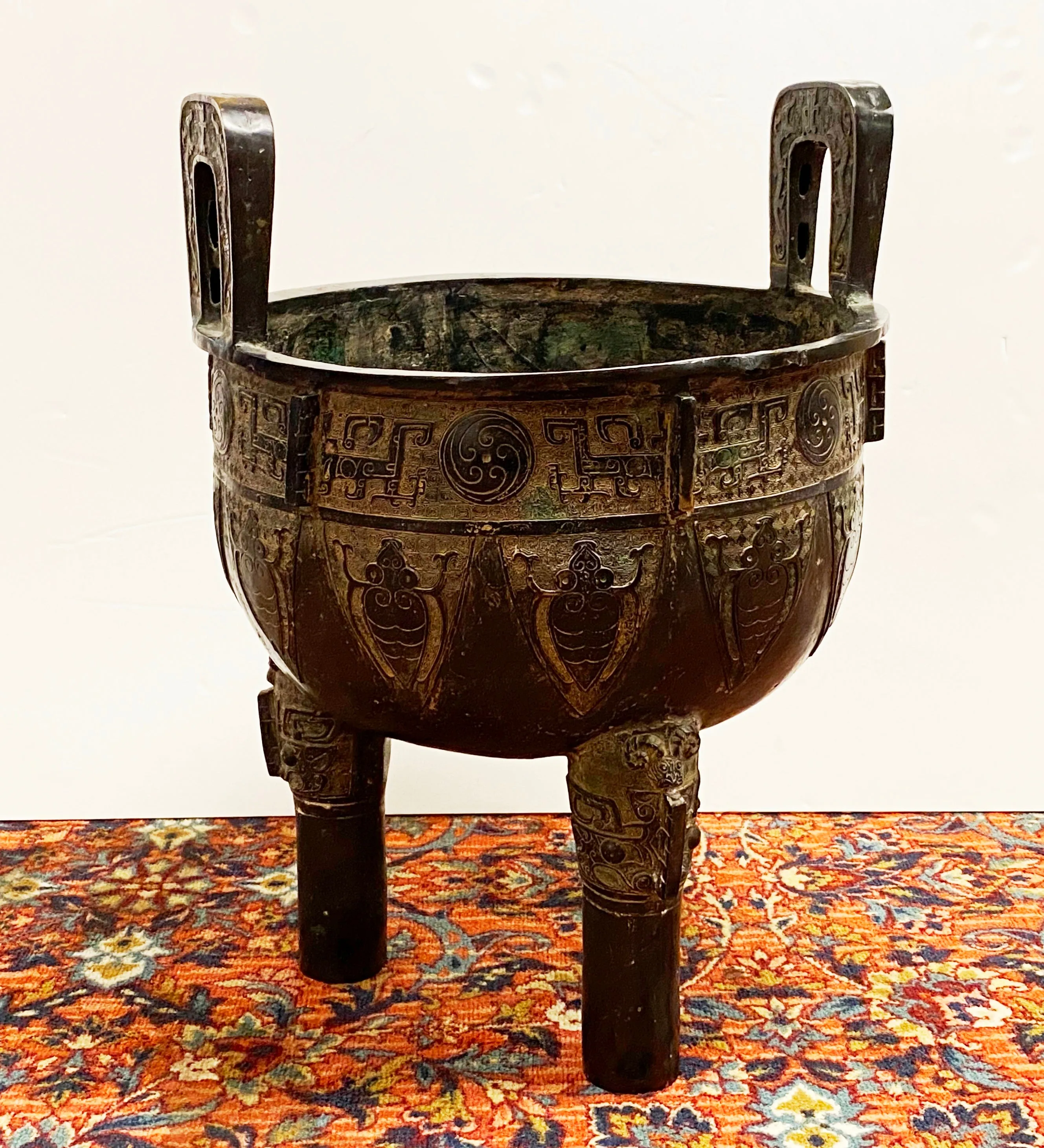 Chinese Archaic Style Monumental Bronze Vessel