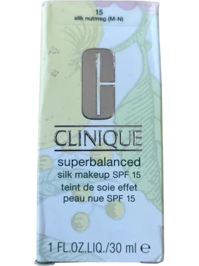 CLINIQUE Superbalanced Silk Makeup Foundation SPF15 Silk Nutmeg