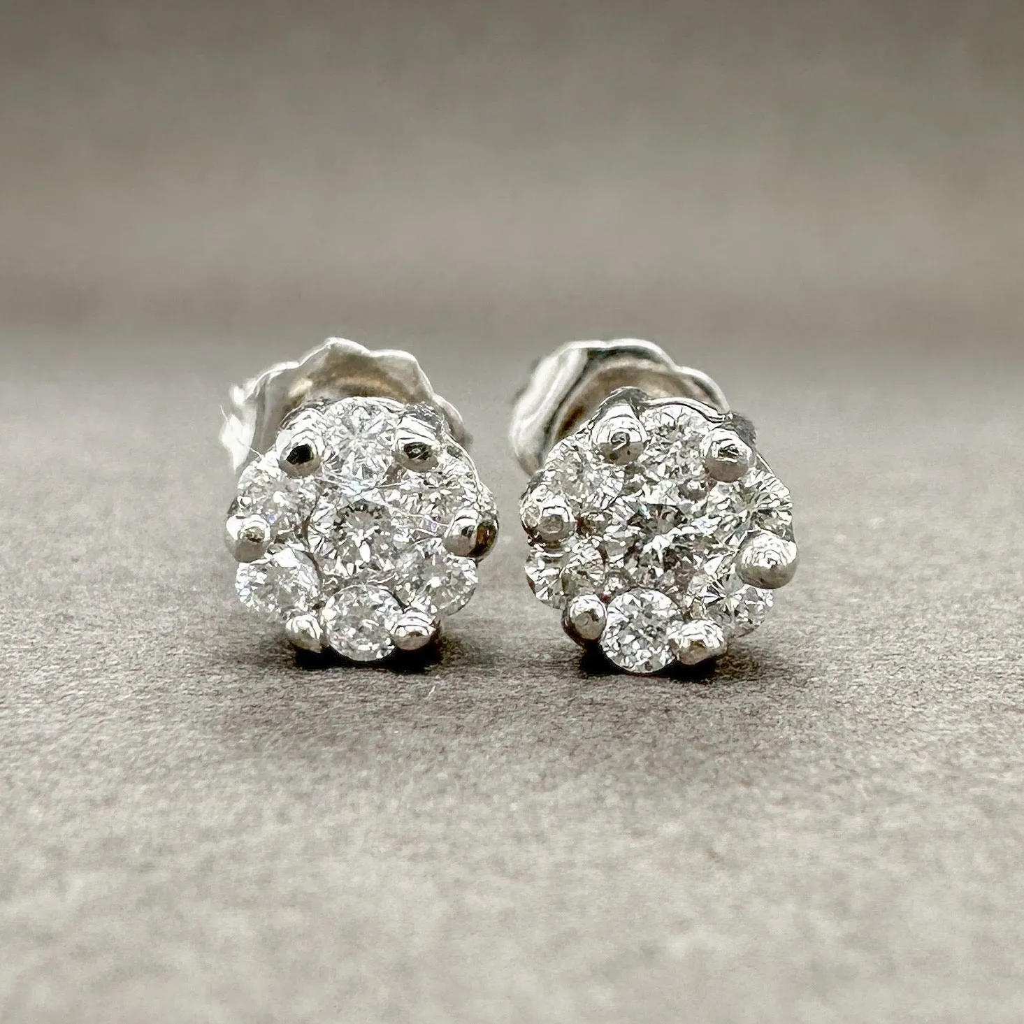 Estate Platinum 0.27ctw H/SI2-I1 Diamond Cluster Stud Earrings