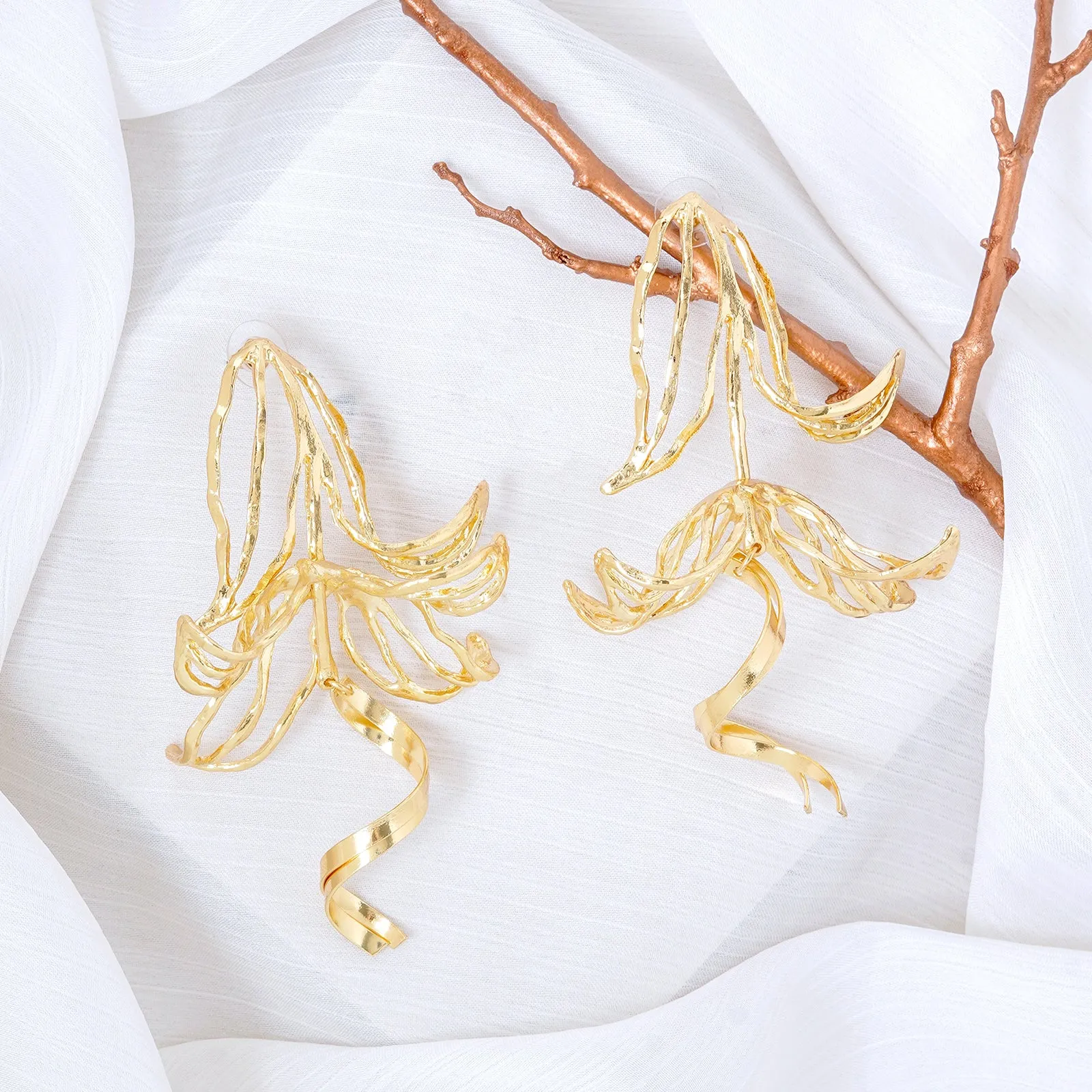 Europa Gold Earrings