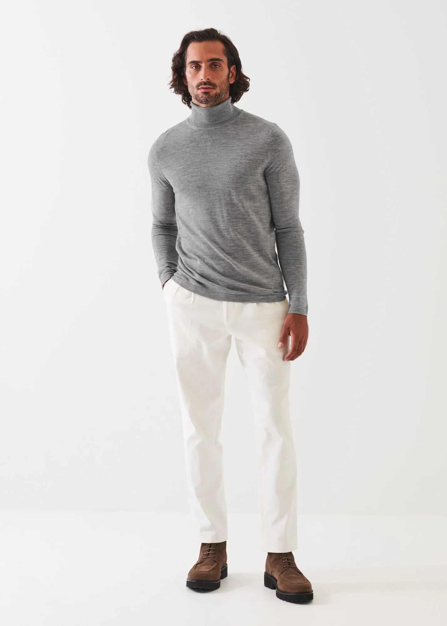 EXTRA-FINE MERINO TURTLENECK