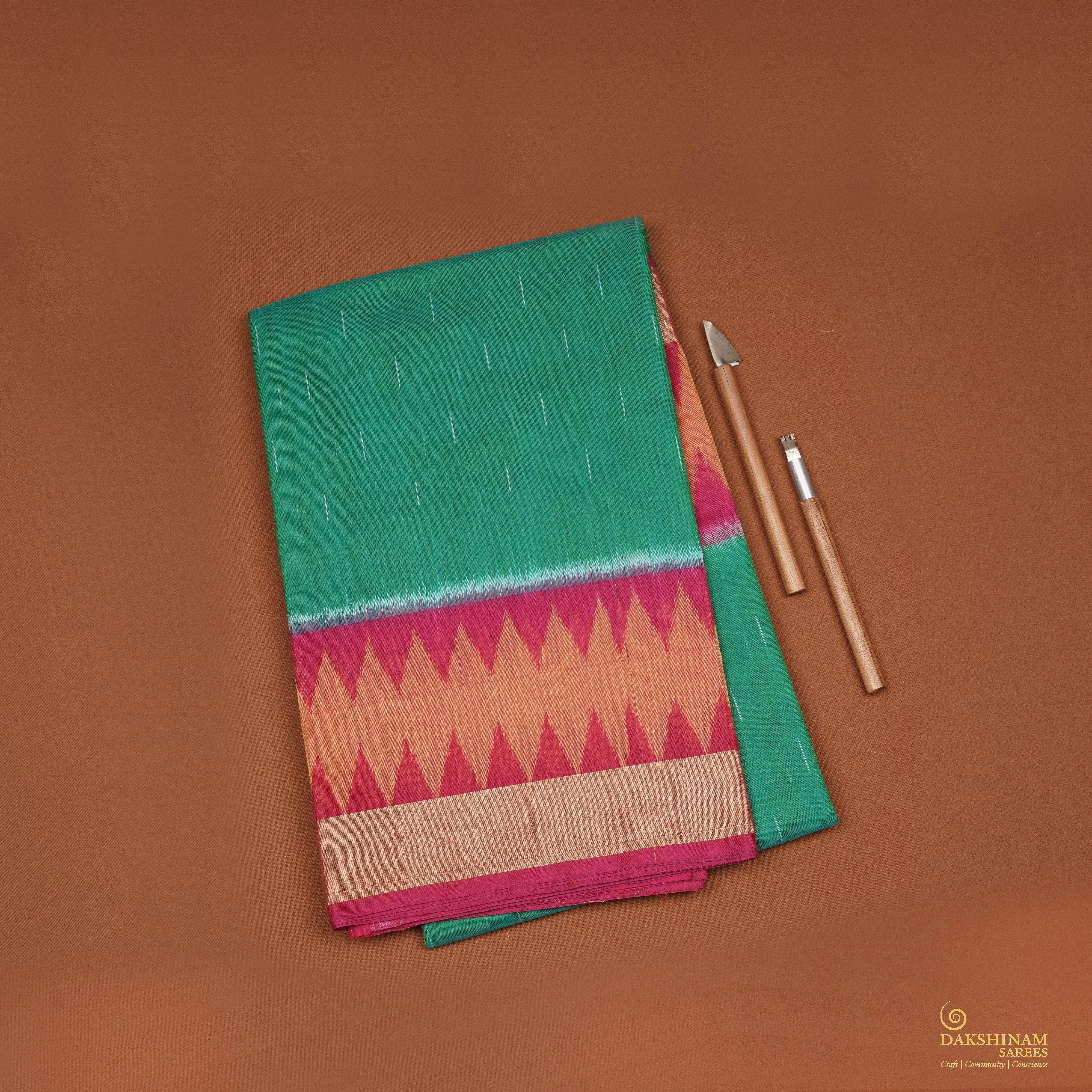 Handwoven Green with Pink Silk Cotton Saree - 2167T009302DSC