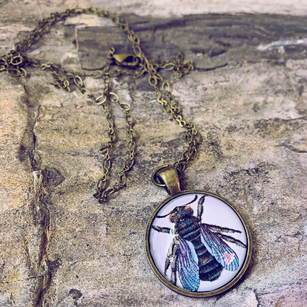 insecta // bug, bee or fly pendant necklace