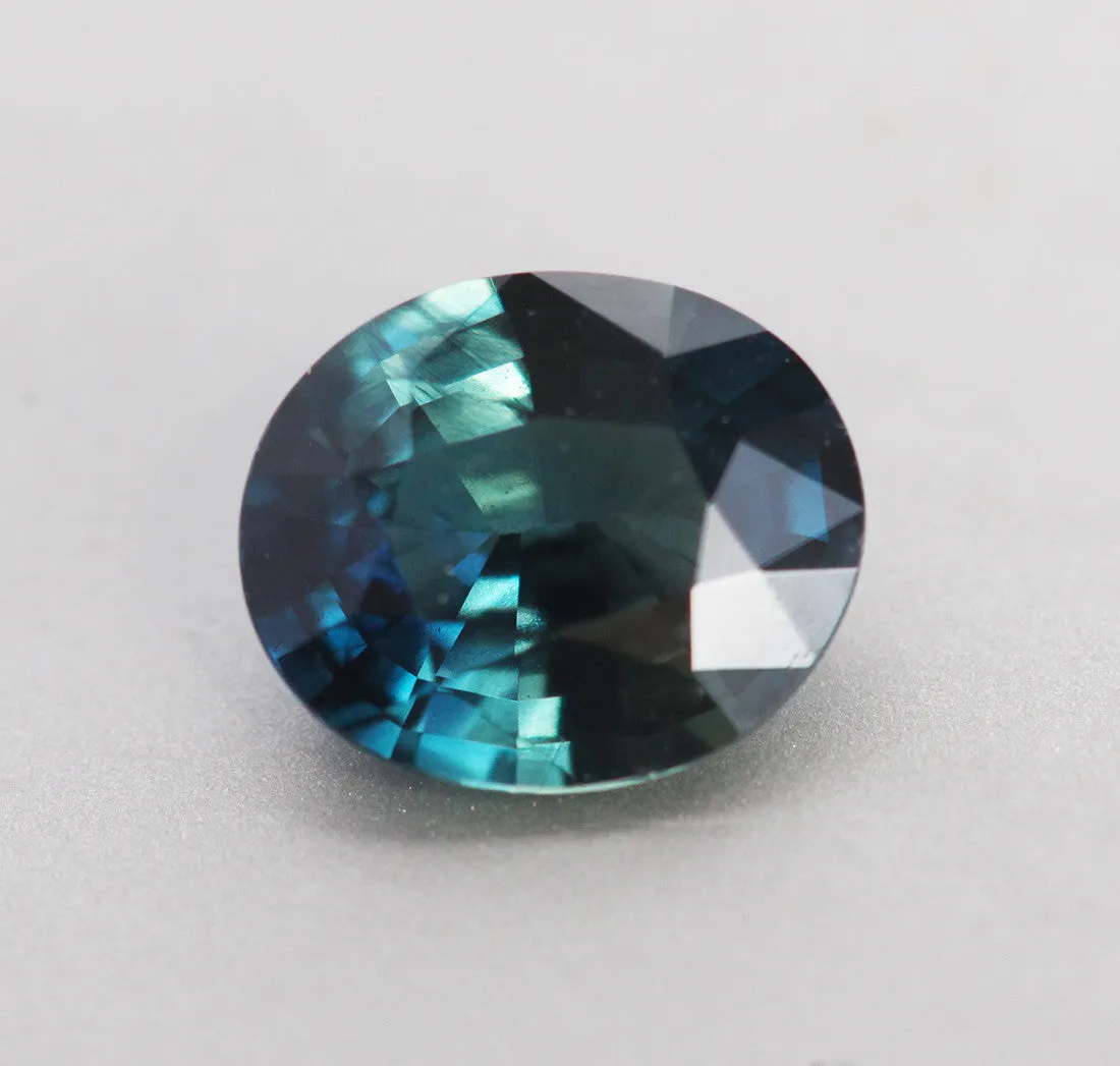 Loose 1.18 Ct Oval Teal Sapphire