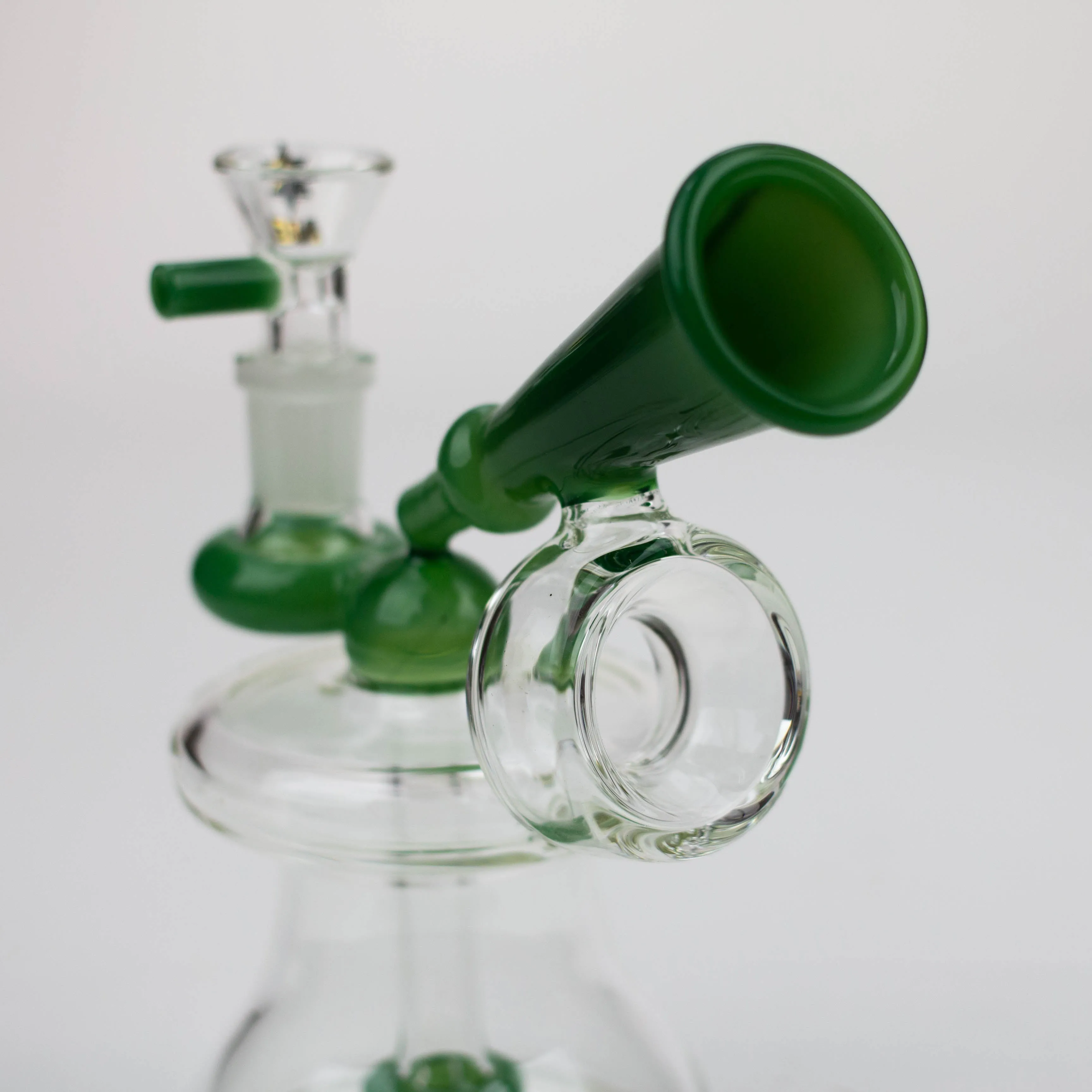 Megaphone Showerhead Bubbler