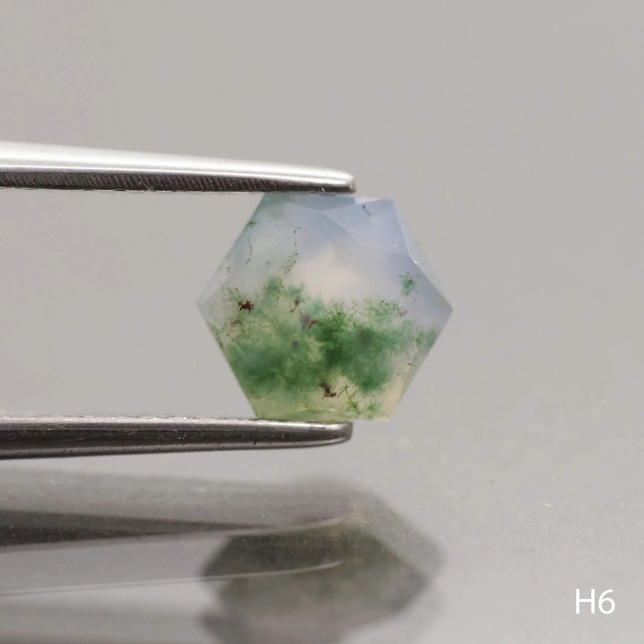 Moss agate | hexagon cut, 6 mm - choose yours