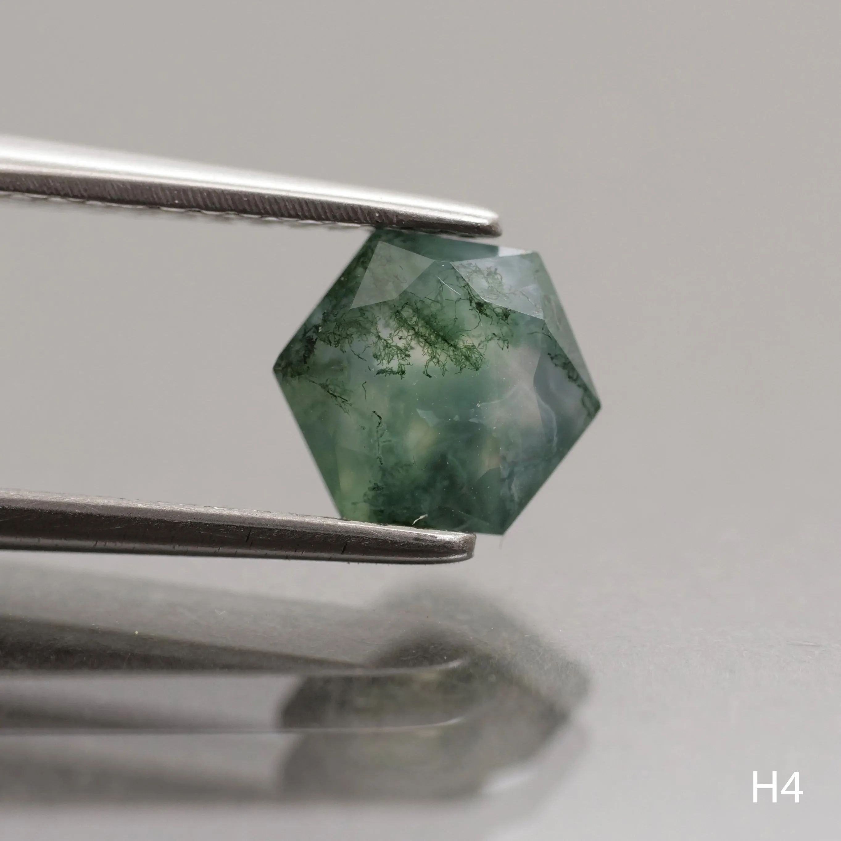 Moss agate | hexagon cut, 6 mm - choose yours