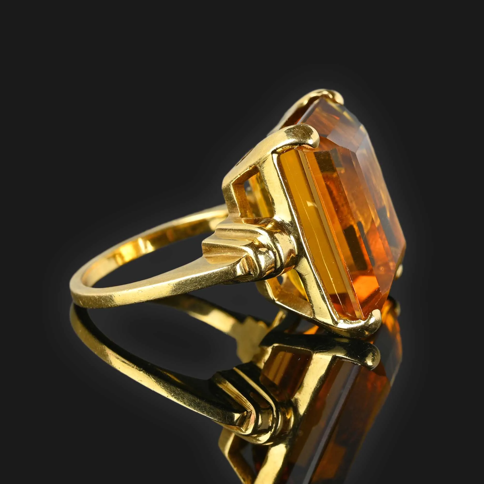 Retro 25 Carat Citrine Cocktail Ring in 14K Gold