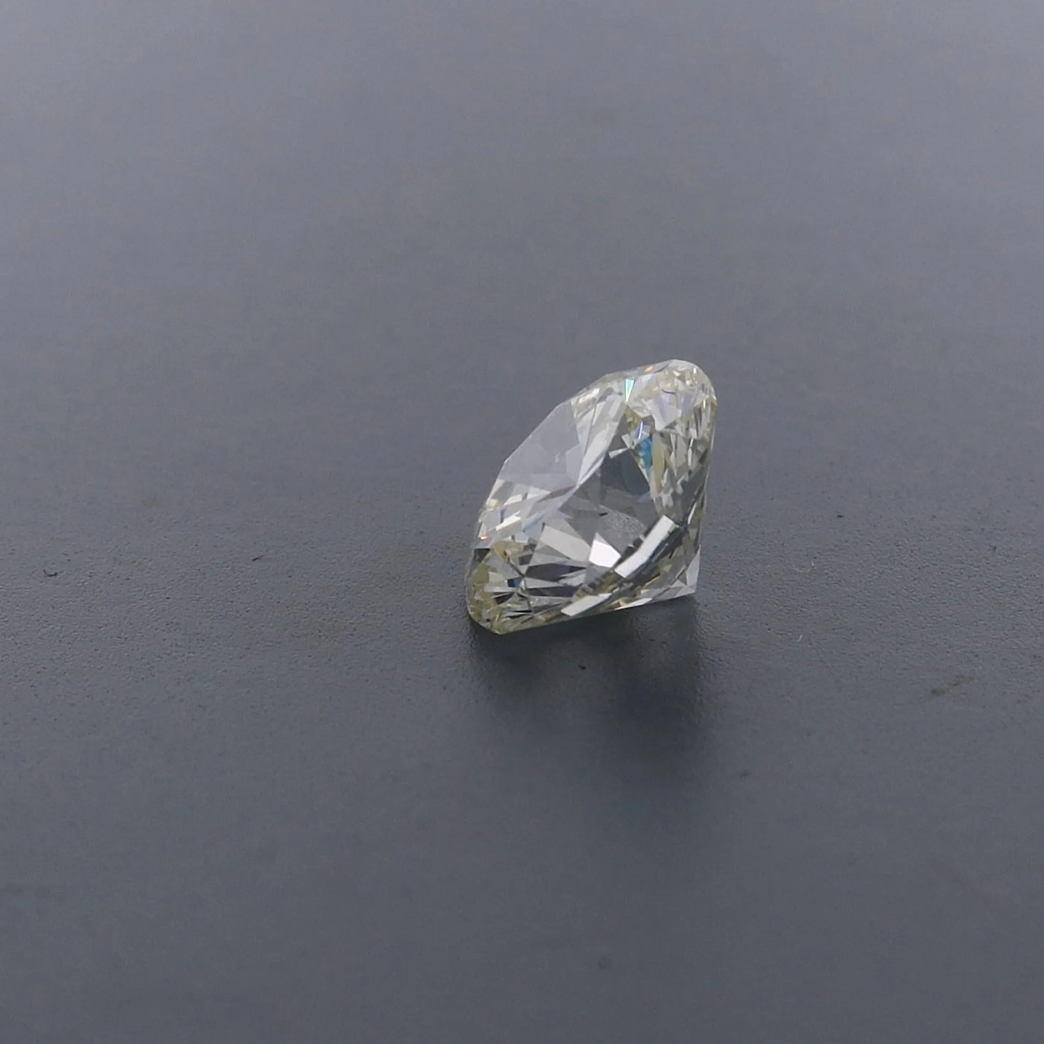 Round Cut 2.61ct MSI1 GIA Certified Diamond