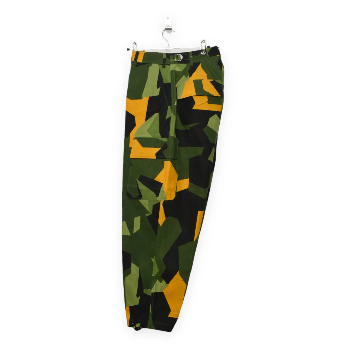 Universal Works Loose Cargo Pant Swedish camo wax olive 27118