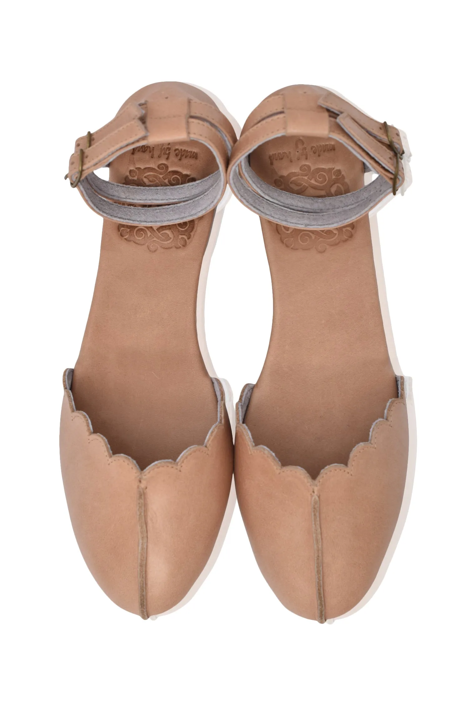 Venus Leather Flats (Sz. 4 & 5.5)