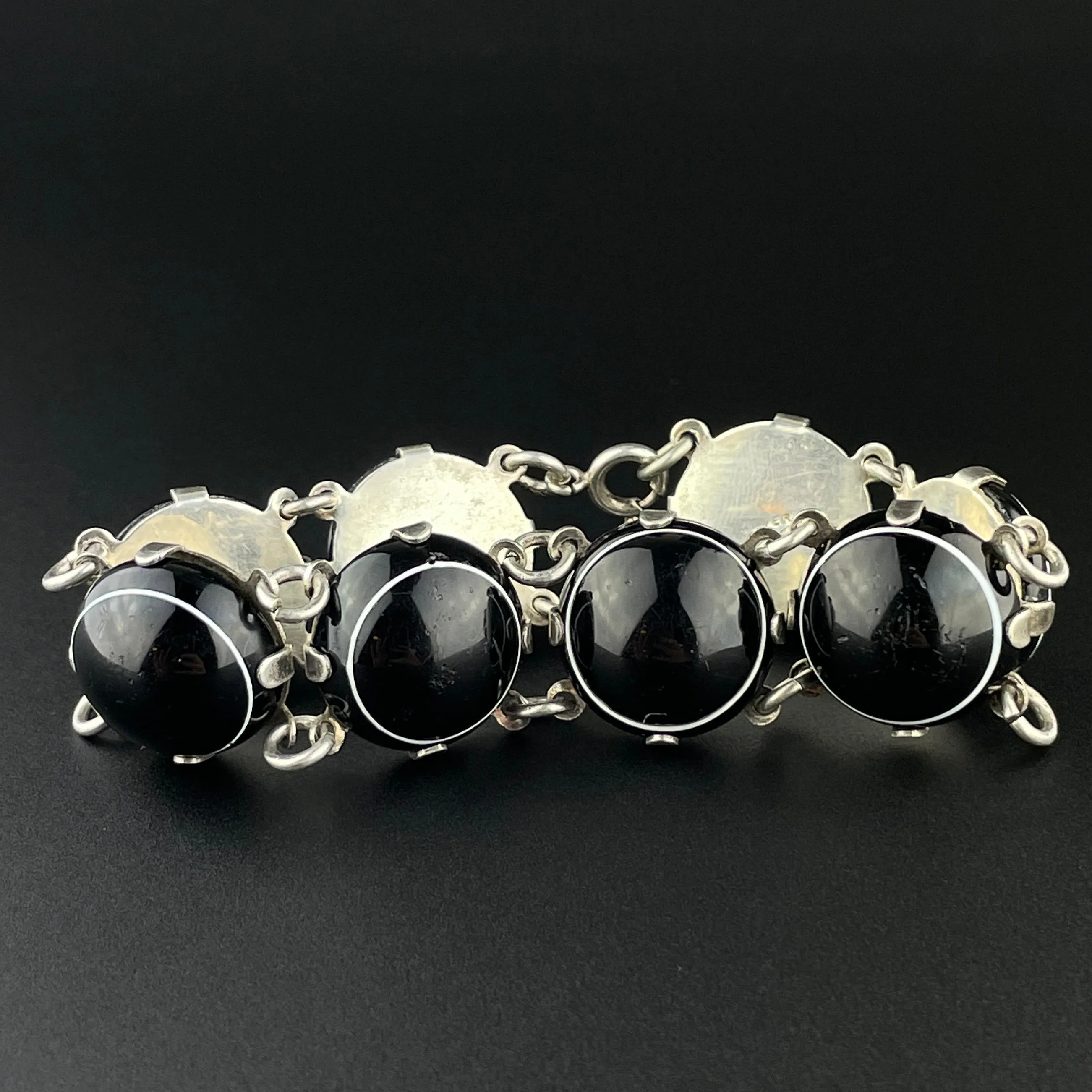 Victorian Silver Scottish Banded Agate Chain Bracelet