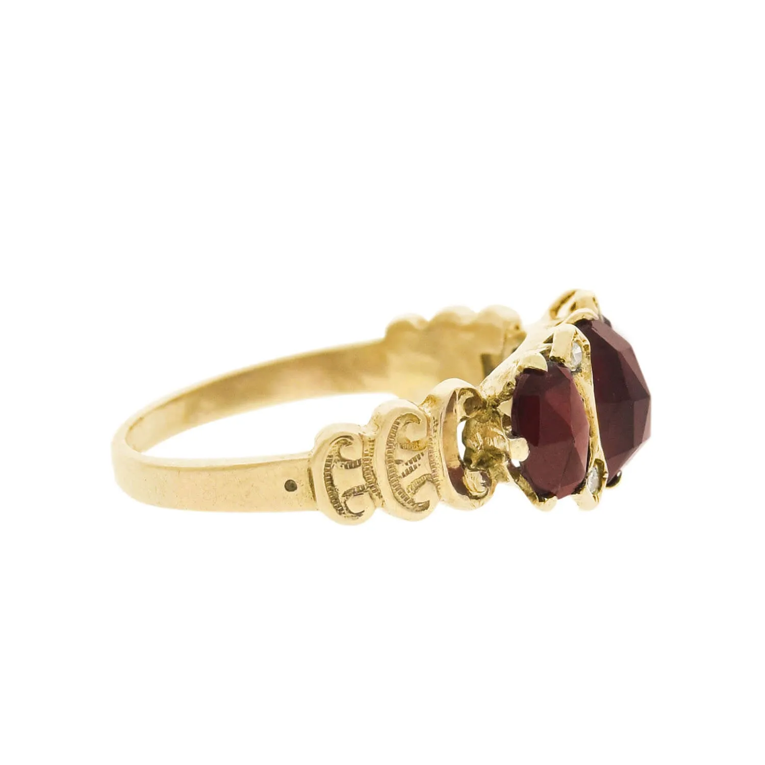 Victorian Style 14kt Faceted Garnet   Diamond 3 Stone Ring