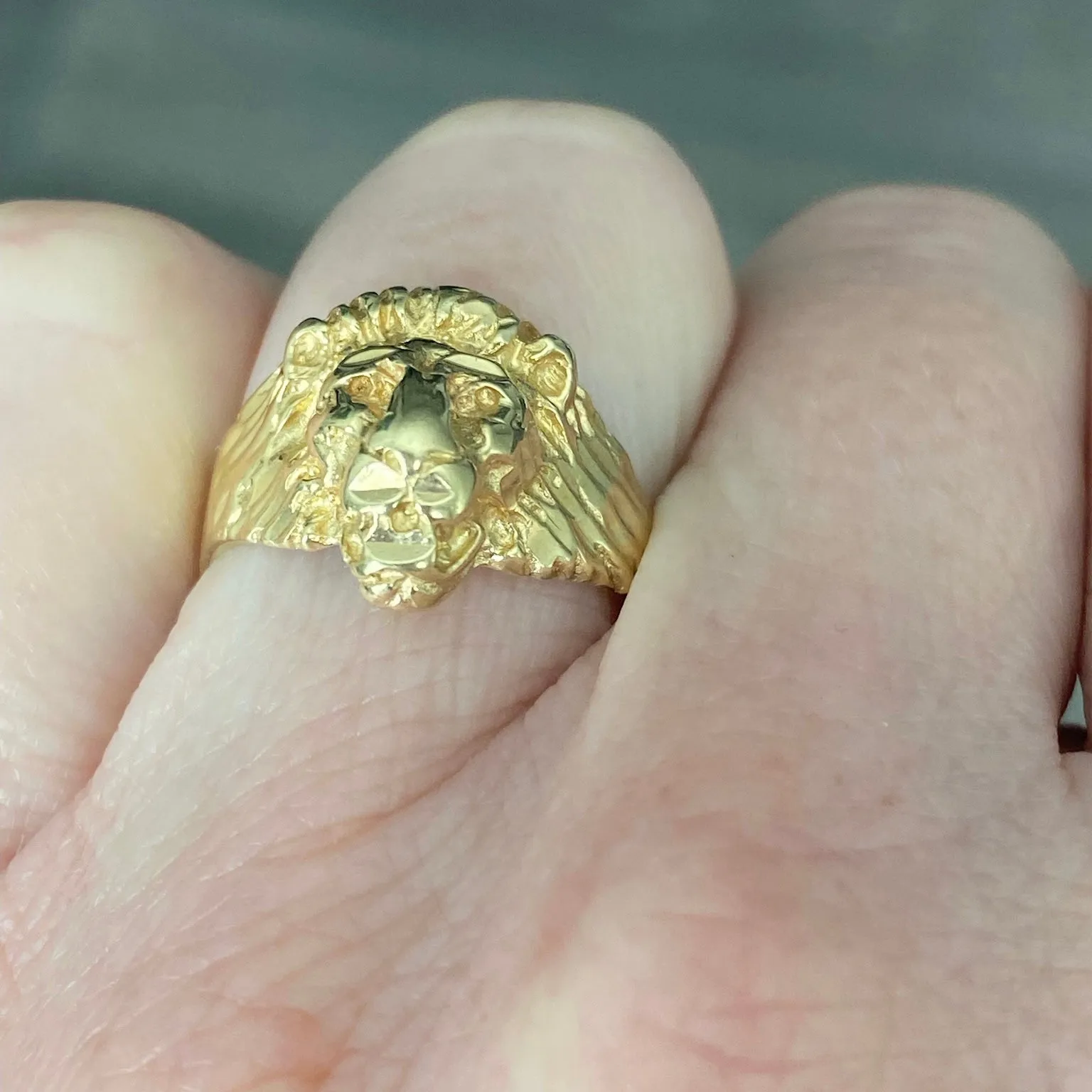 Vintage 14K Yellow Gold Lion Head Ring