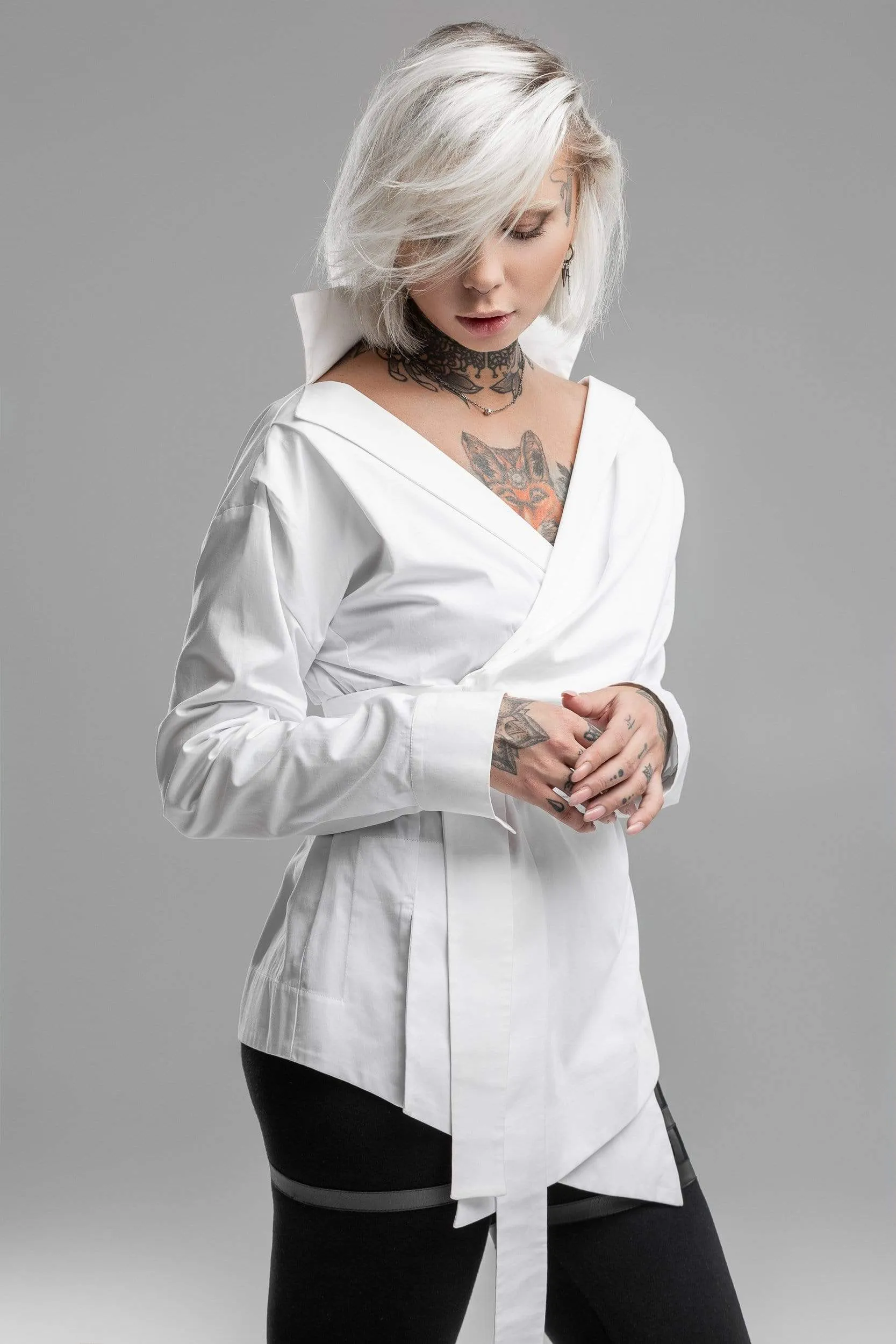 White Lotus Women's Shirt